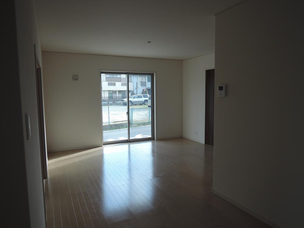 Living. Indoor (09 May 2013) Shooting, No. 8 locations