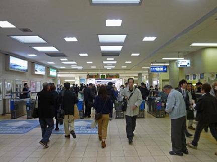 Other. JR Takatsuki Station: 2WAY available