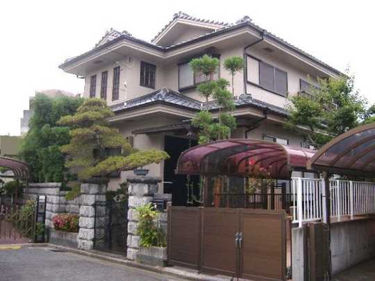 Local appearance photo. Exterior (1)