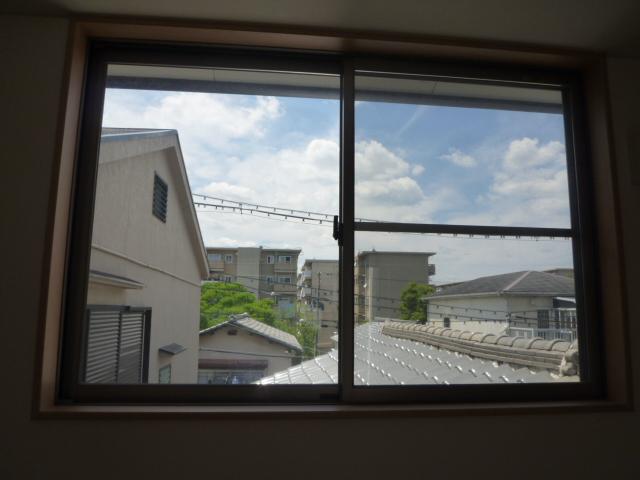 View photos from the dwelling unit. View from the site (June 2013) Shooting