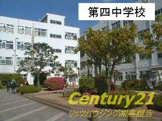 Junior high school. Ibaraki 1383m to stand Mishima Junior High School