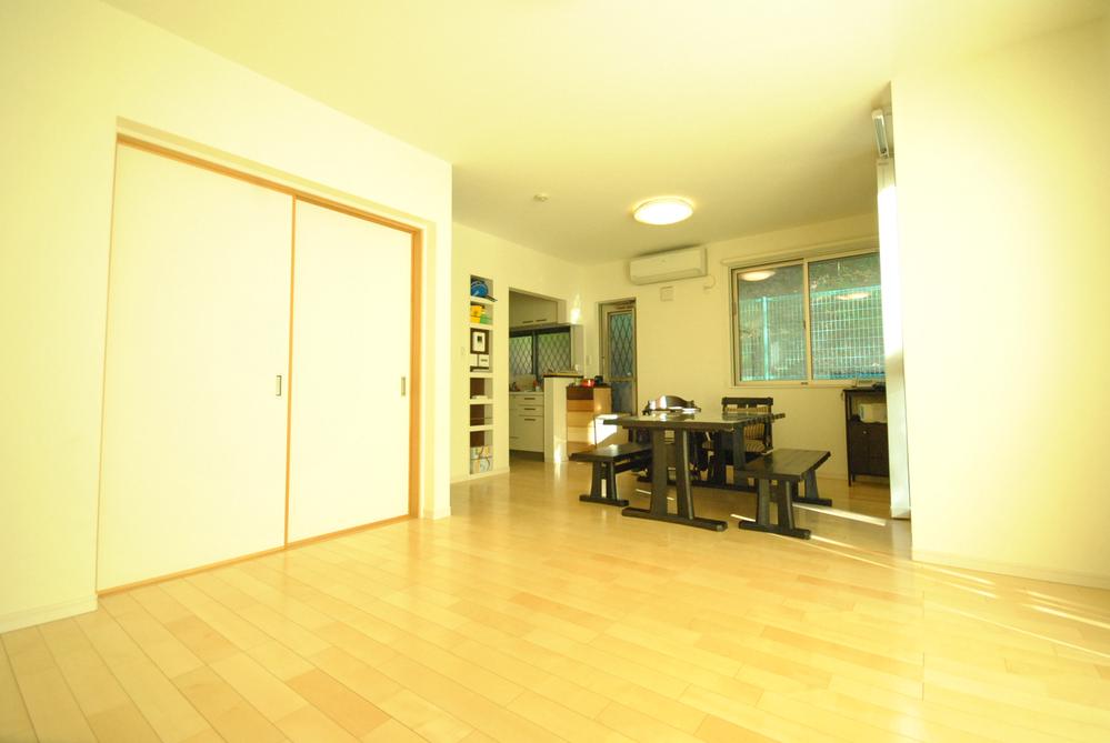 Living. Indoor (11 May 2013) Shooting