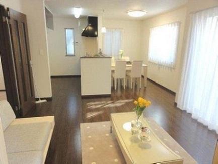 Same specifications photos (living). (Photo image) LDK is located about 15.8 Pledge.