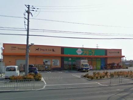 Shopping centre. Until Amigo Takatsuki 583m