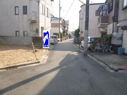 Local photos, including front road. Current state is the vacant lot. North 4m ・ We are facing against the west 4m.