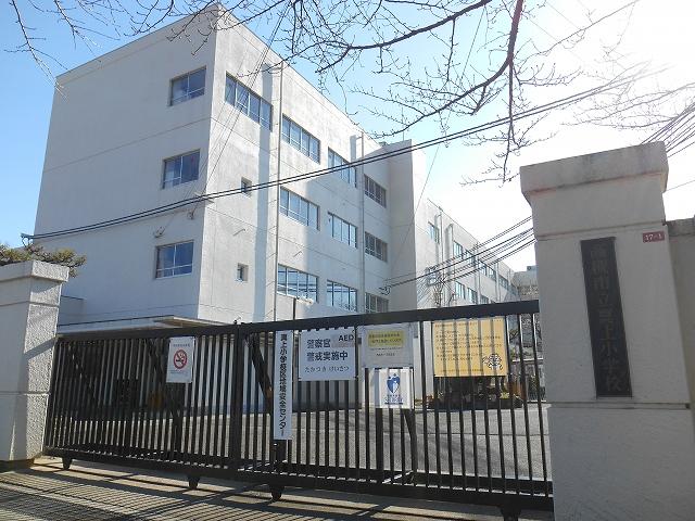 Other. Just above elementary school, About 1000m