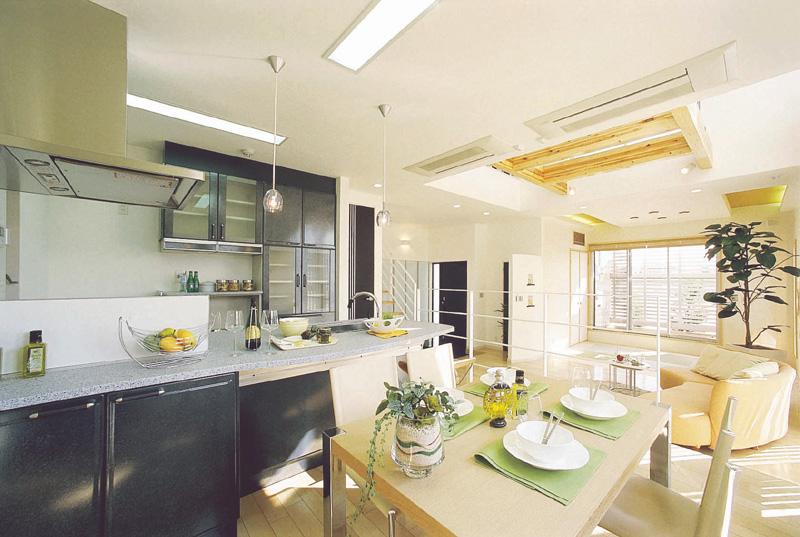 Floor plan. 29,800,000 yen, 4LDK, Land area 144.66 sq m , Cuisine of building area 95.49 sq m wife was directing the fun living. (Our enforcement example)