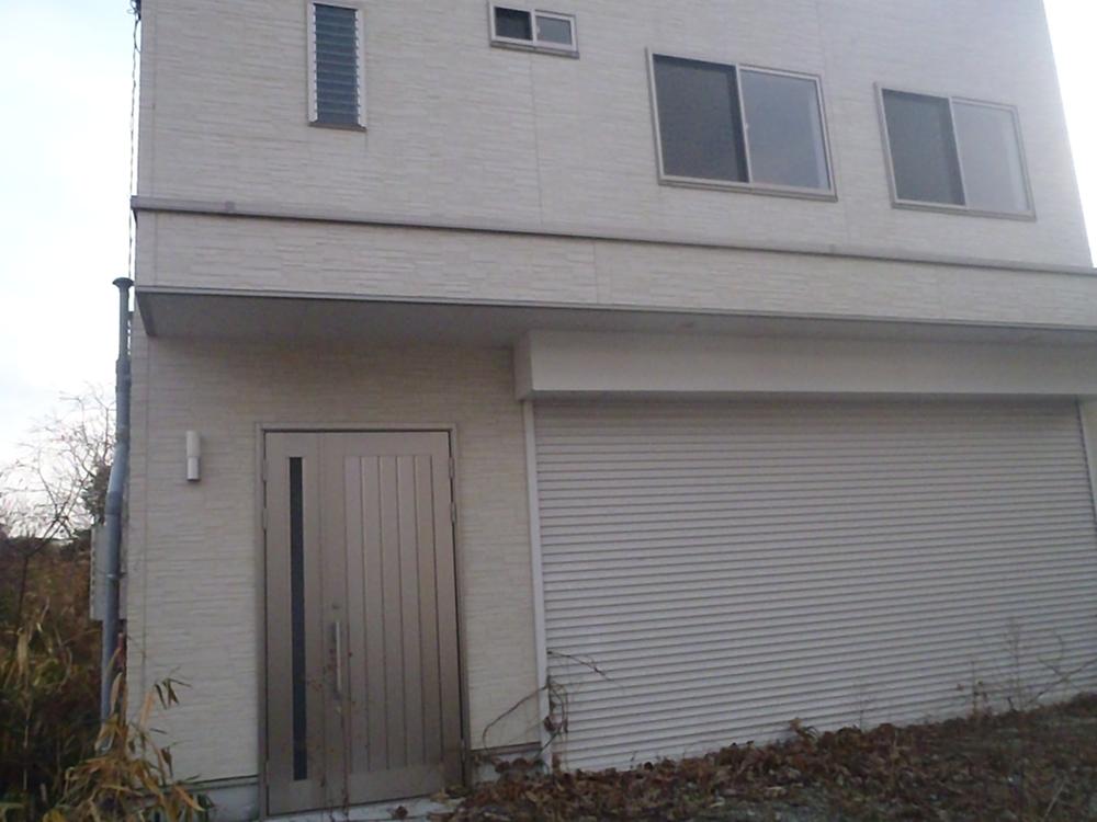 Local appearance photo