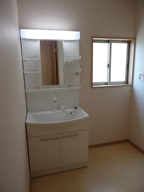 Wash basin, toilet. Local Photos