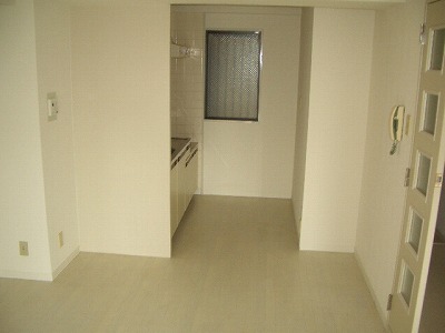 Kitchen. About 9 Pledge of LDK