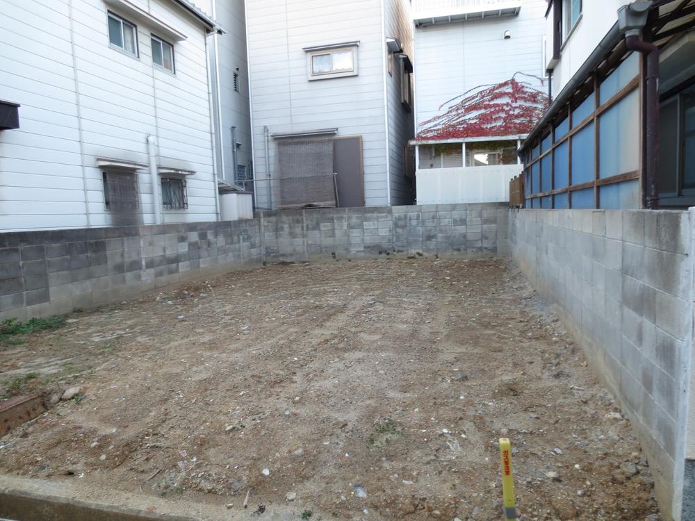 Local appearance photo. Now a vacant lot.