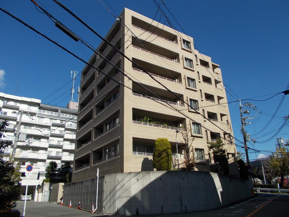Local appearance photo. Since no close contact with the building around, Not feel the feeling of pressure, Sun and wind will come crowded often shines through the window.