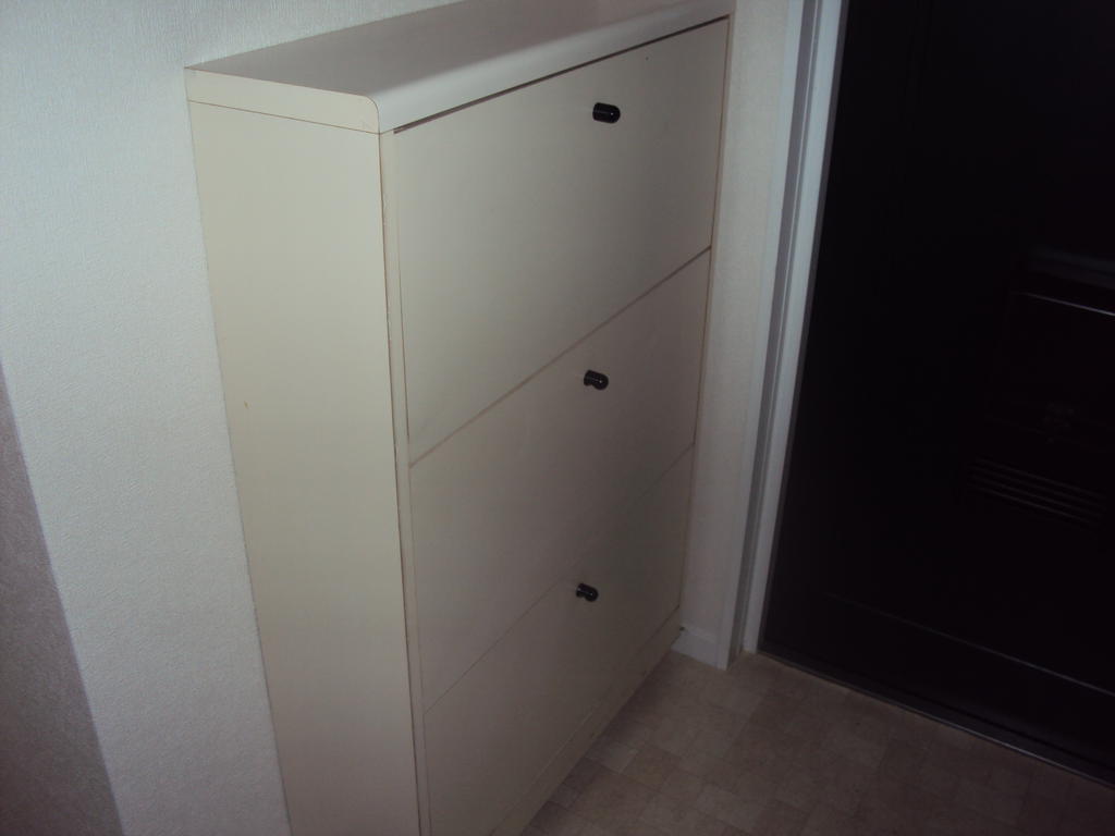 Other Equipment. Shoe box