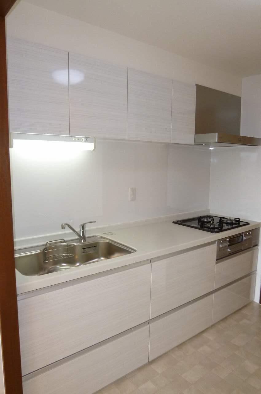 Kitchen. System kitchen had made!