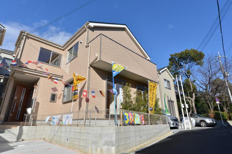 Local appearance photo. Fashionable appearance ☆