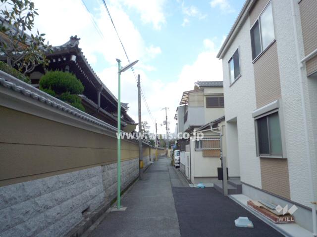 Local photos, including front road