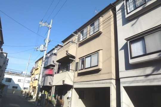 Local appearance photo