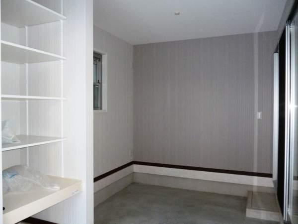 Other introspection. Hobby room