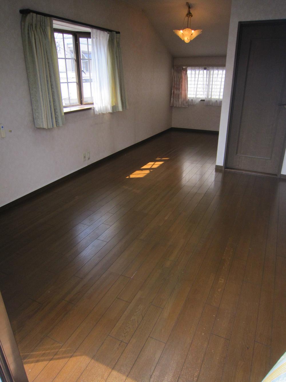 Non-living room. Western-style 1