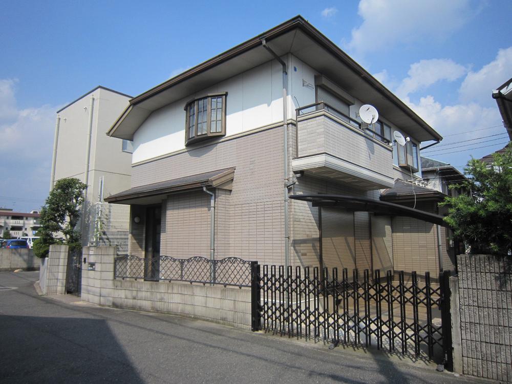 Local appearance photo