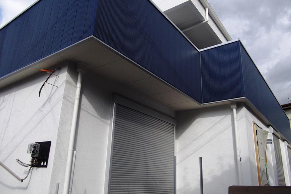 Local appearance photo. Local (12 May 2013) Shooting