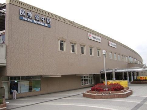 station. Hankyu Takarazuka Line Toyonaka is a good location of a 7-minute walk from the train station. Toyonaka Station stops also express, So we go to close 176 wire leading to the Osaka city, Outing is easy for property on foot in your car. Currently vacant lot, Please carefree to local guidance request.