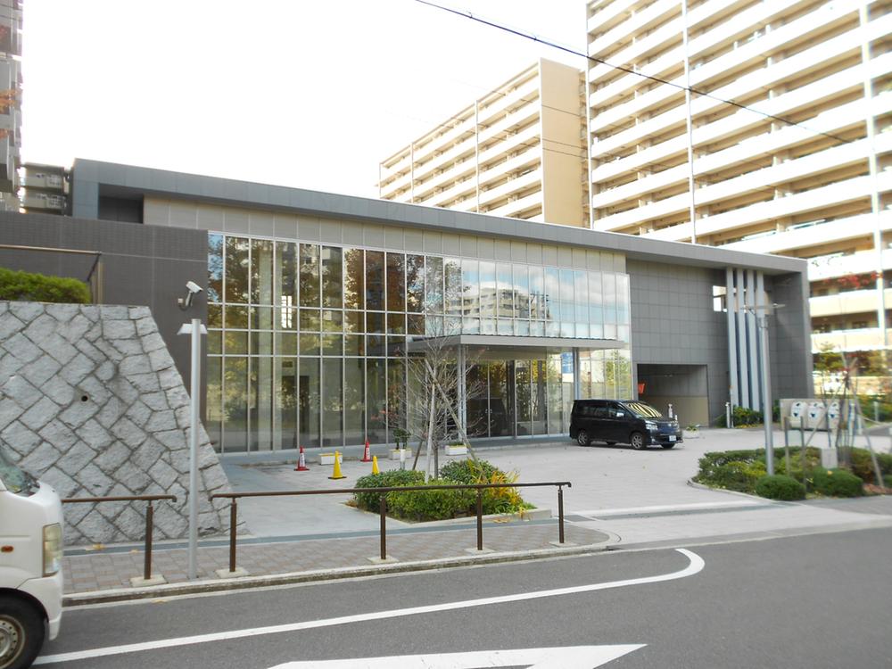 Local appearance photo. Management office building