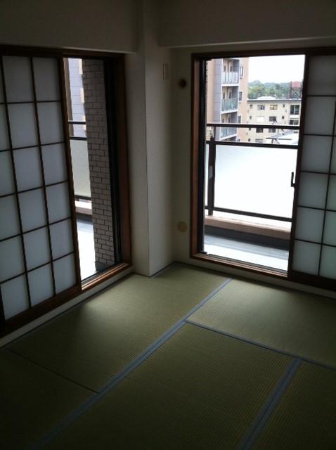 Osaka Toyonaka Yuhigaoka 2