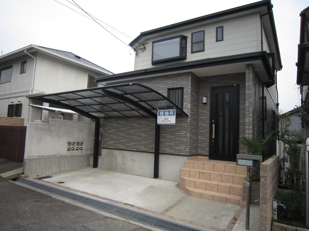 Local appearance photo. Local (11 May 2013) Shooting