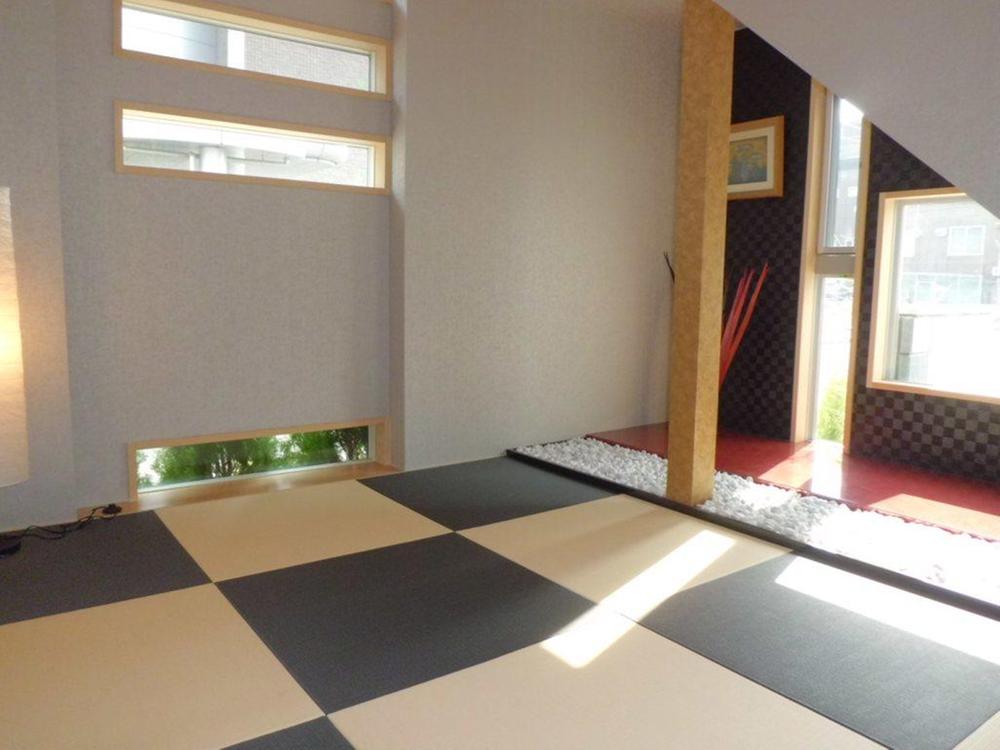 Non-living room. Indoor (10 May 2013) Shooting