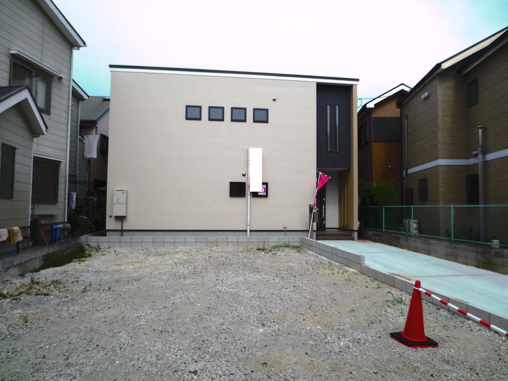 Local appearance photo. Local appearance photo Heisei 25 years January architecture. Car space 2 cars