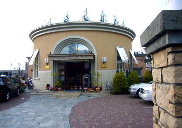 Other Environmental Photo. Cake factory Visit from the 1400m far to Monsieur Makino, It is popular Sweet shop. Colorful season of cake, Roll cake, Baked goods, Such as such as chocolate, A lot of attention sweets. It is also recommended gift!