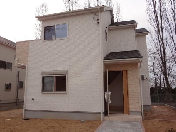 Same specifications photos (appearance). Intercom with TV monitor that can check the visitor's