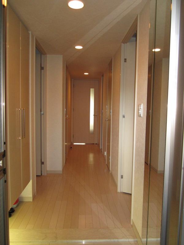 Other introspection. Corridor