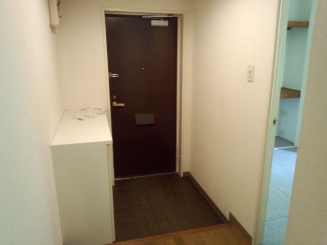 Entrance. Local shooting