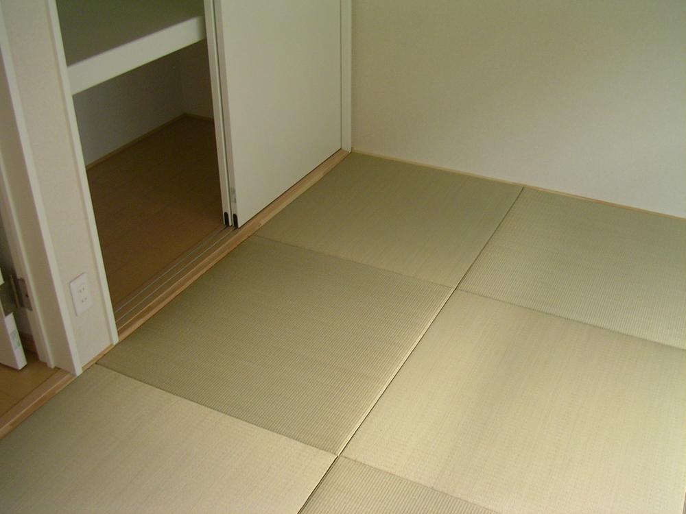 Other introspection. Joinery ・ Storage door exchange