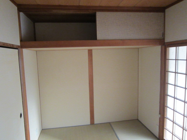 Other room space