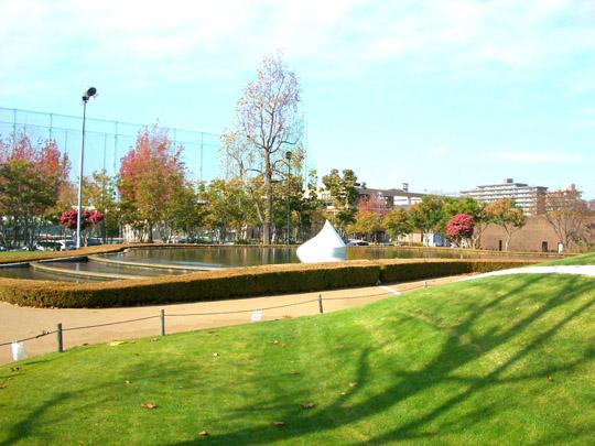 Other Environmental Photo. Large sport there until amenities Esaka to 1300m Esaka ・ Recreational facility. 140,000 sq lush space that spread to m is, Tennis court ・ Batting center ・ There are other restaurants of Golf Center