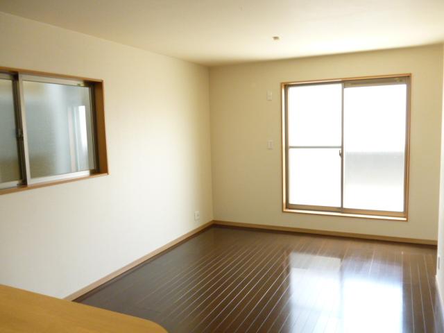 Living. Indoor (September 2013) Shooting