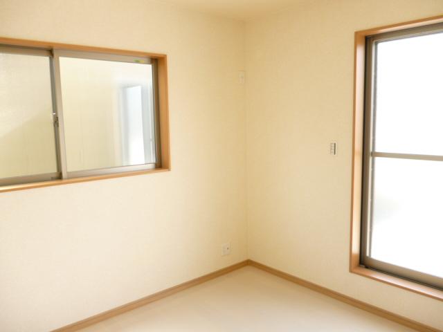 Non-living room. Indoor (September 2013) Shooting