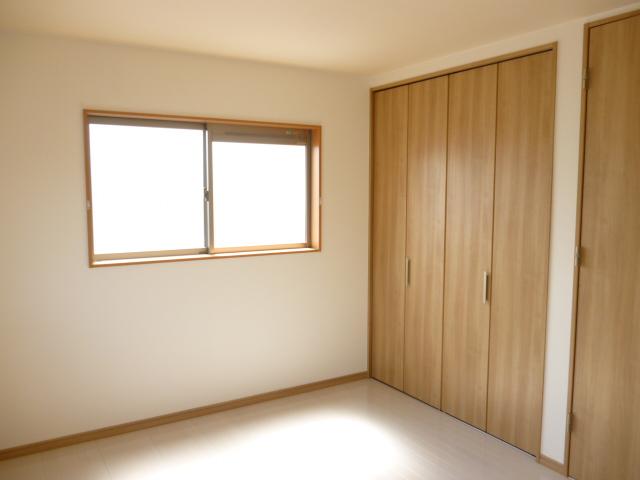 Non-living room. Indoor (September 2013) Shooting