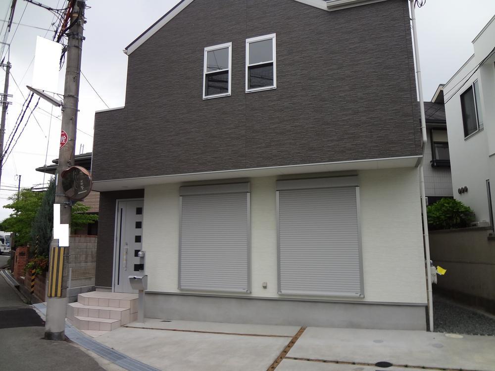 Local appearance photo. Newly built single-family 4LDK + loft Car space one minute! Spacious house.
