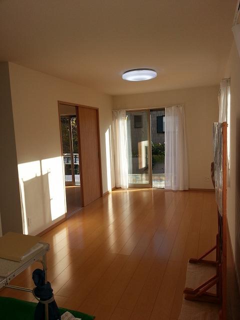 Living. Local (12 May 2013) Shooting