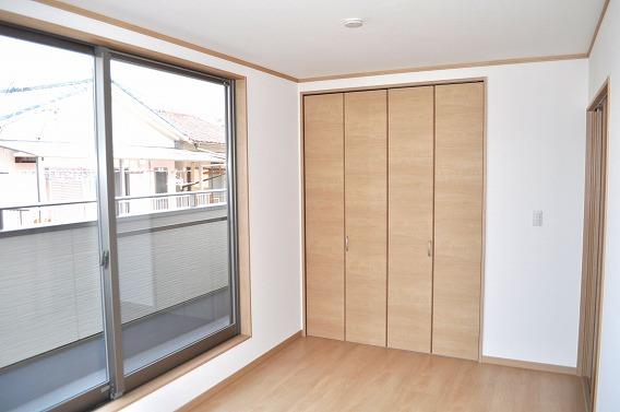 Non-living room. Room (August 2013) Shooting