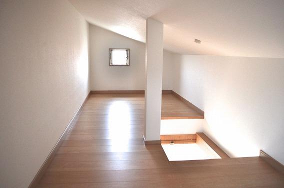 Receipt. Room (August 2013) Shooting