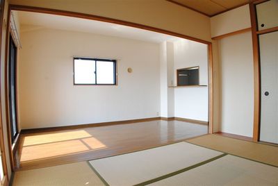 Living and room