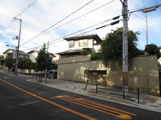 Local appearance photo. local