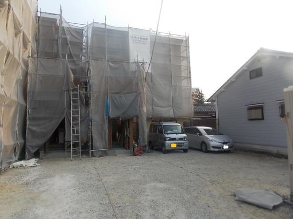 Local appearance photo. "Relieved and go home" of such feelings house