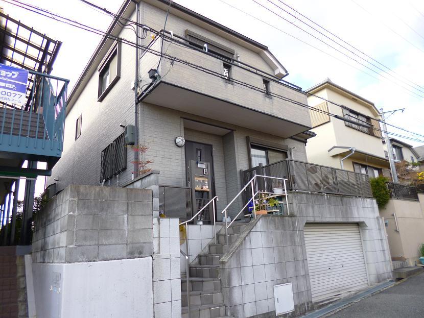 Local appearance photo. Local (12 May 2013) Shooting