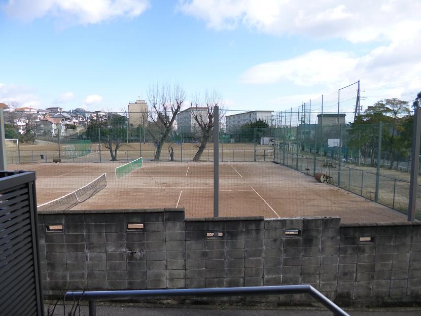View photos from the dwelling unit. View from the site (December 2013) Shooting